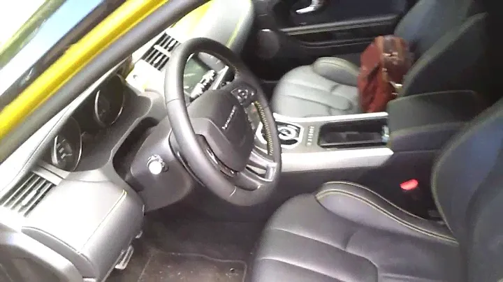 Range Rover Evoque interior review - кожаный салон, багажник