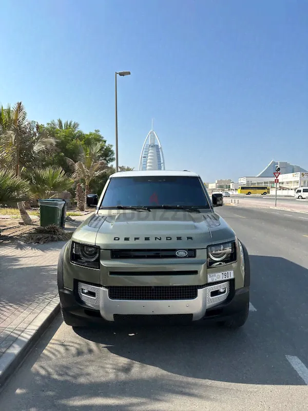 Land Rover Defender 2021-0