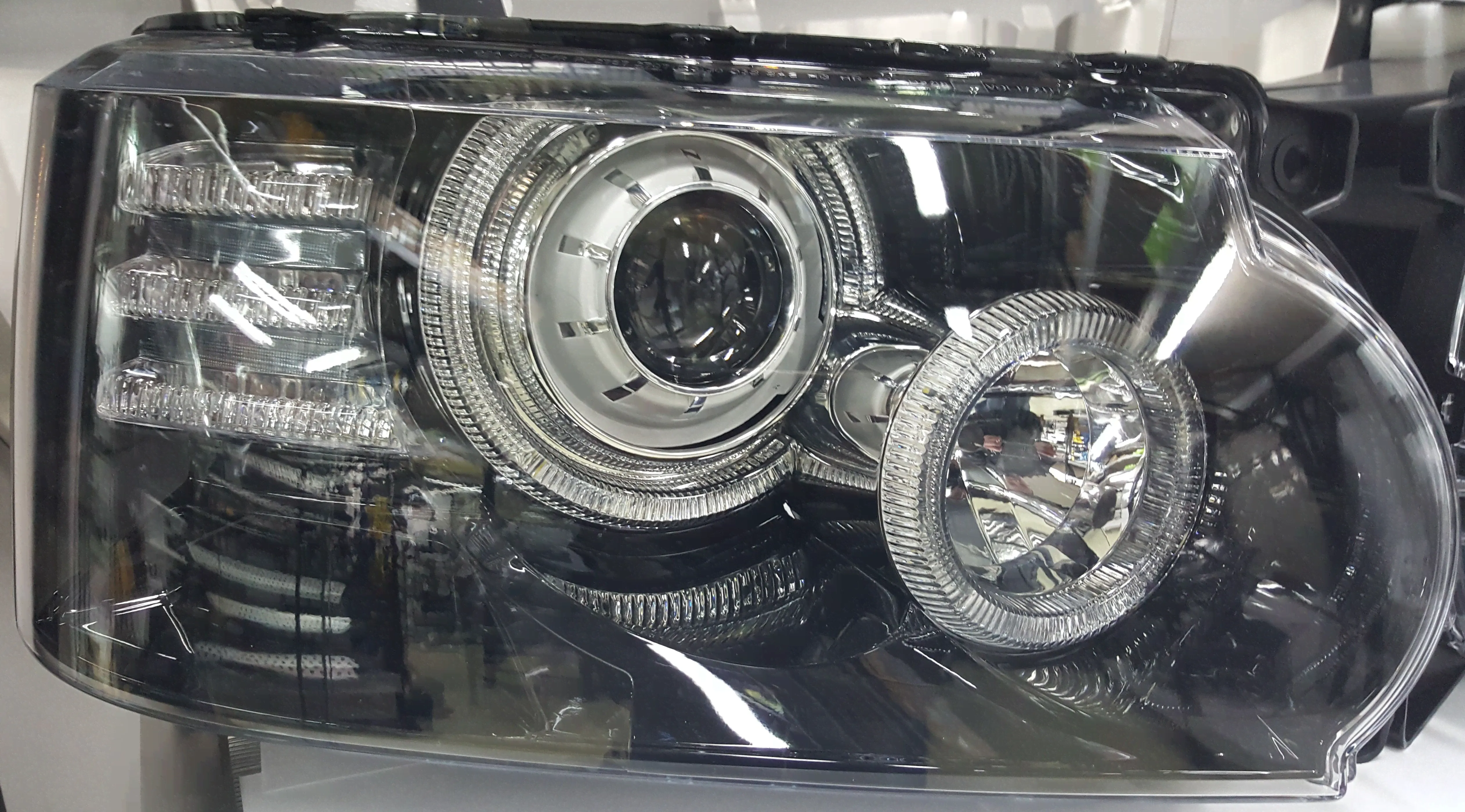 Фары головного света Range Rover Vogue 2010-2012-2